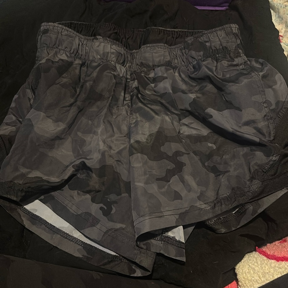 camo athletic shorts